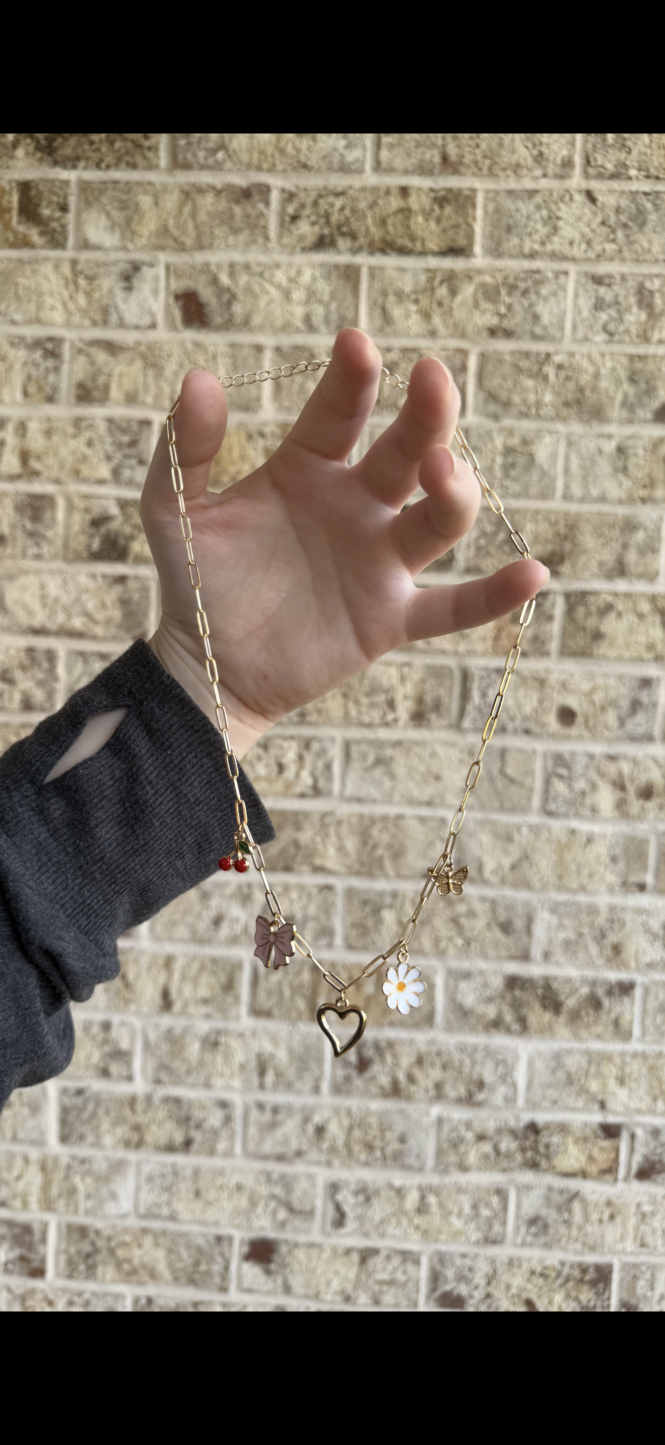 Daisy Charm Necklace